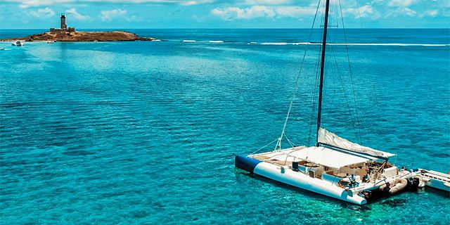 All inclusive catamaran cruise south east mauritius (1)
